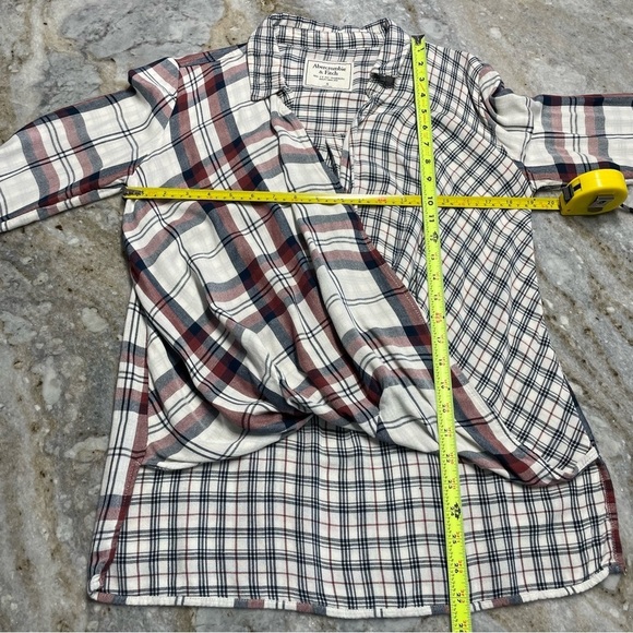 Abercrombie & Fitch Crisscross Front Top Mixed Plaid Flannel - Picture 7 of 10